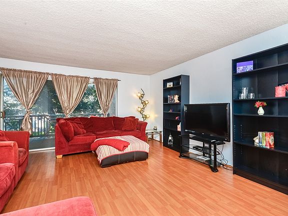 4th image of 4444 W Point Loma Blvd Unit 15