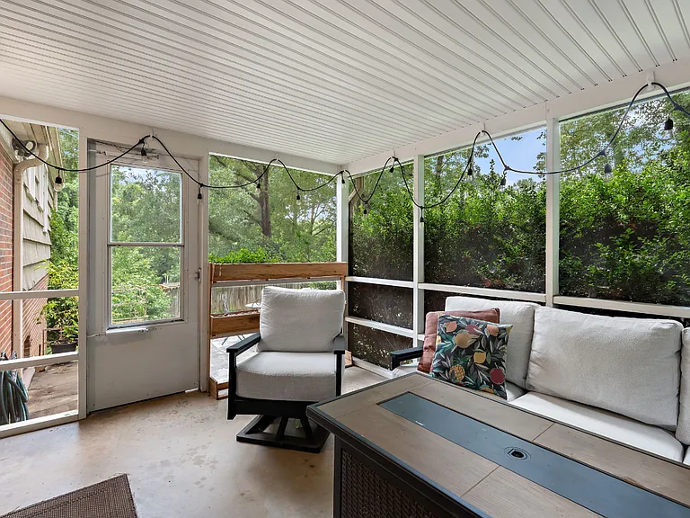 2786 Birchwood Dr — Photo 43