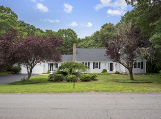 122 Oakmont Rd, Barnstable, MA 02630