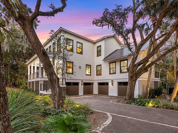 3rd image of 2621 High Hammock Rd