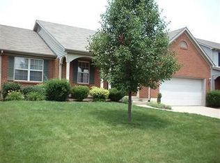 332 Deerfield Ln, Lexington, KY 40511