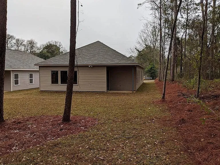901 Louise Ave — Photo 15