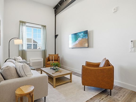 4th image of 10 Water St #1