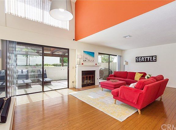 2nd image of 1836 Augusta Ct