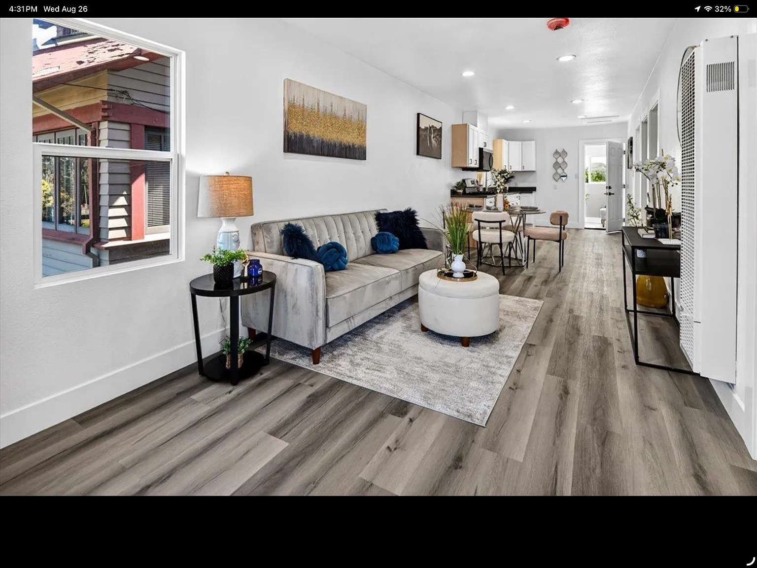 2 bed, 900 sqft, $2,800 — Photo 3
