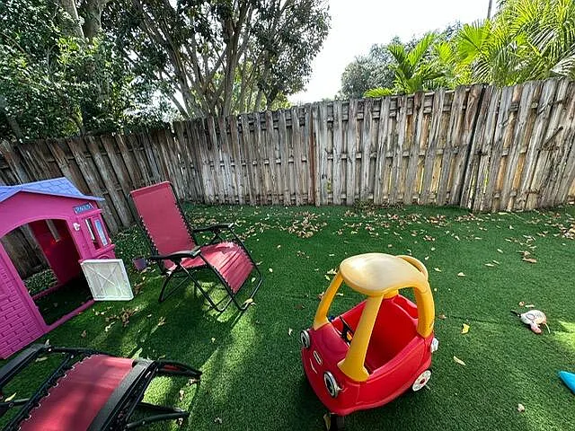 22230 Fresno Ter — Photo 15