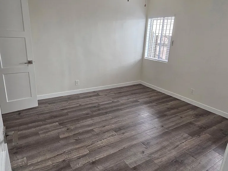 1646 N Harvard Blvd #2 — Photo 13