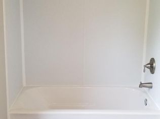 132 E Main St, Cairo, OH 45820