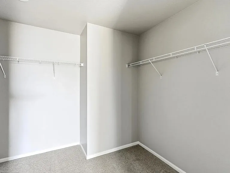 16328 Gaylord St — Photo 10