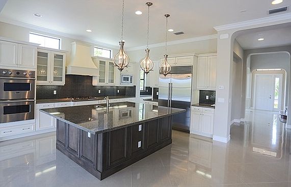 Lot 27 - Kitchen 1