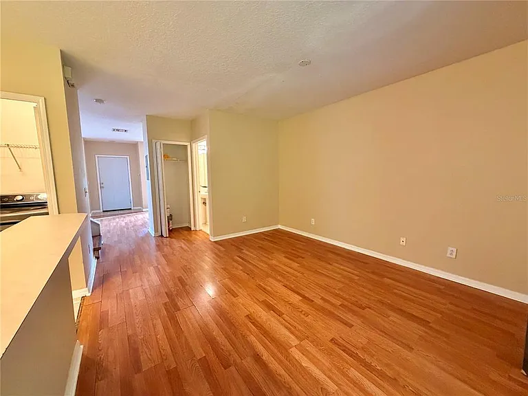 30209 Swinford Ln — Photo 6