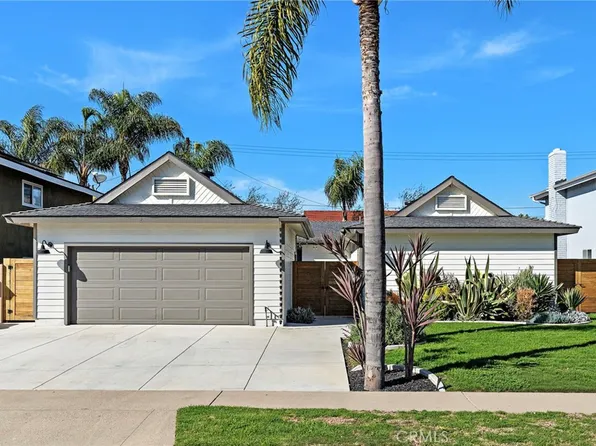 9441 Iolani Cir, Huntington Beach, CA 92646