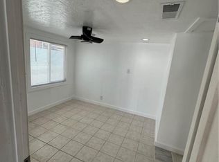2933 E Granada Rd, Phoenix, AZ 85008