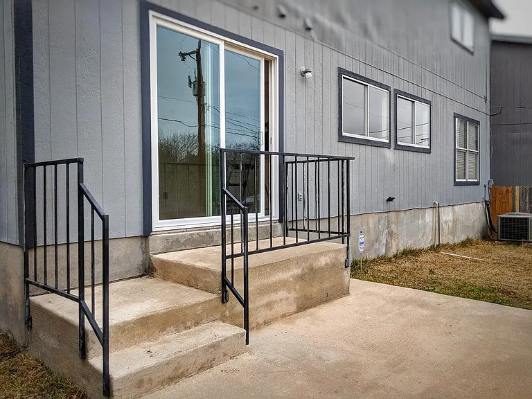 4507 Sherwood Way — Photo 10