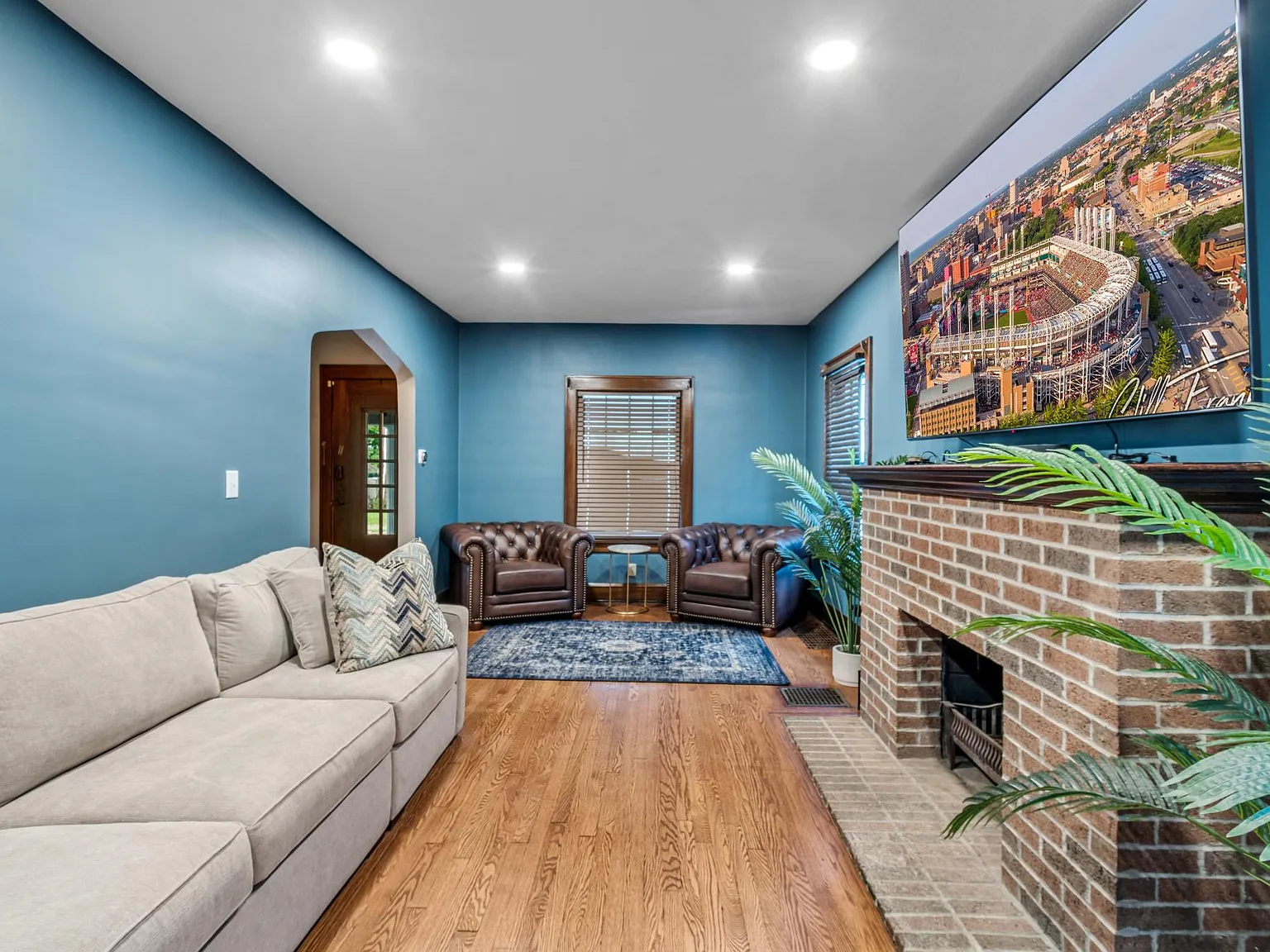 1818 Frazer Ave NW — Photo 2