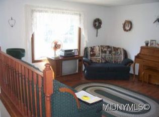 6613 Seville Dr, Rome, NY 13440