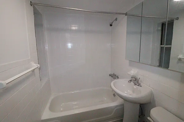 Rented by Corcoran | media 20