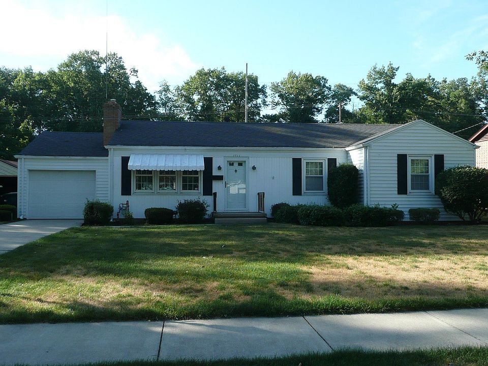 1st image of 1711 Belmont Ave