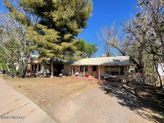 2nd image of 416 Naugle Ave