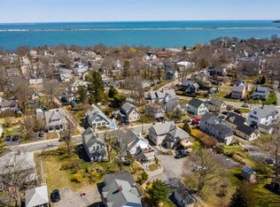 39 Mayflower St, Plymouth, MA 02360