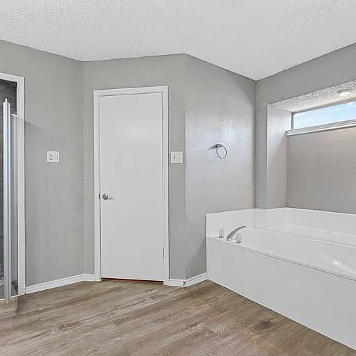 4049 Saint Christopher Ln — Photo 11