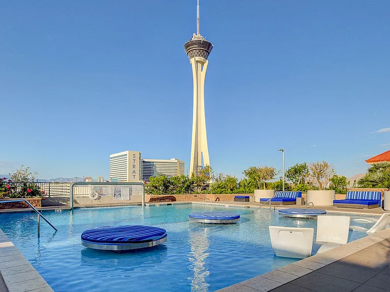 200 W Sahara Ave #811 — Photo 43