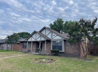 2612 Red River St, Mesquite, TX 75150