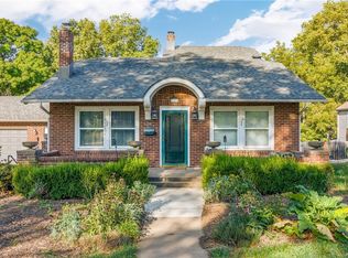 142 Clark Ave, Bonner Springs, KS 66012