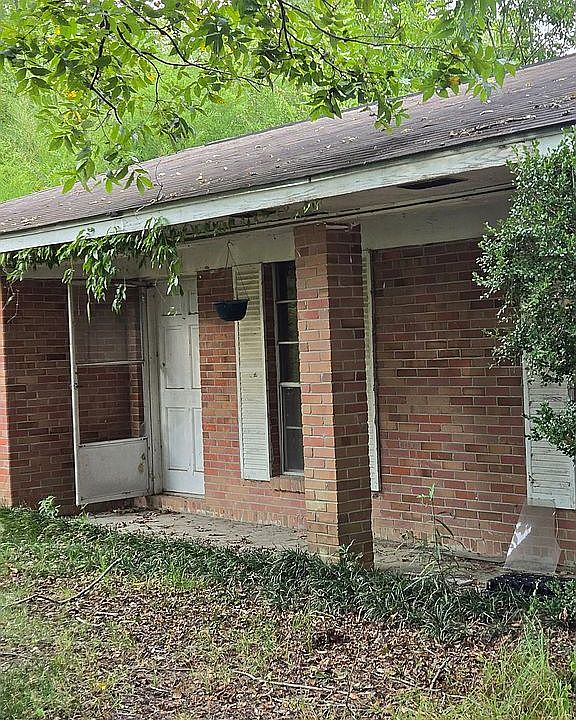 1st image of 85 Louisiana St