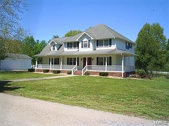1st image of 7111 Woodland Dr
