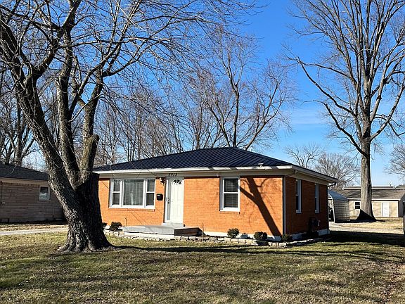 2nd image of 5913 Noah Dr
