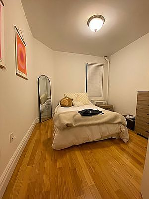 2nd image of 325 E 78th St APT 2C