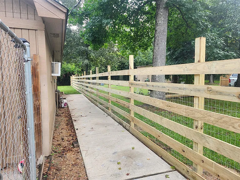 5928 Sinclair Dr — Photo 36