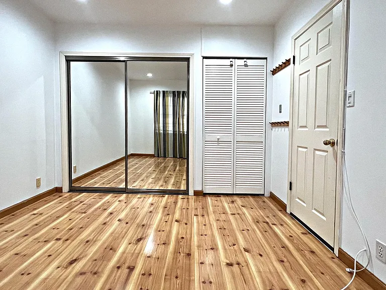 5627 Adele Ave — Photo 42