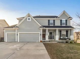 32349 W 165th Ter, Gardner, KS 66030