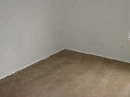 5th image of 2410 Comal Dr