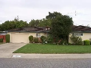 2630 Cardinal Ln photo 1