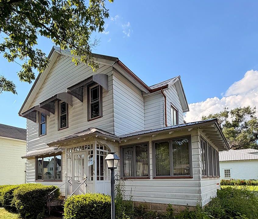 1st image of 516 W Spruce Street