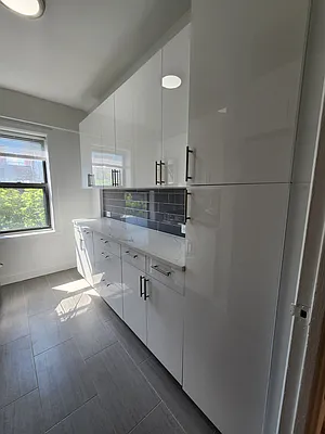 Sold by Hatuka Properties | media 21