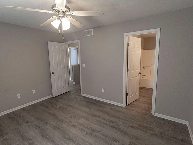 4001 Snowy Owl Dr — Photo 18