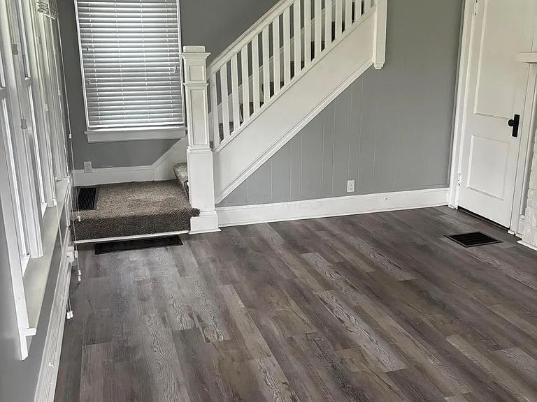 1690 Dyer Rd — Photo 8