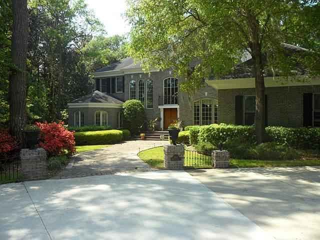 1st image of 544 Heritage Dr
