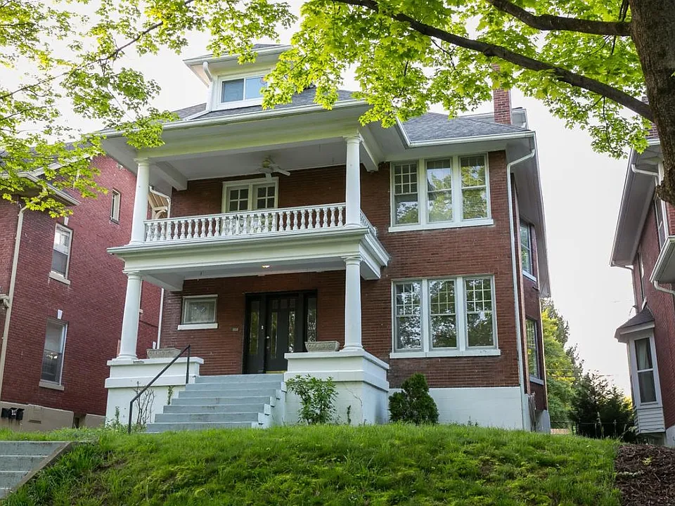Irresistible curb appeal