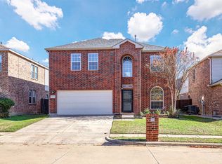 10104 Pear St, Fort Worth, TX 76244