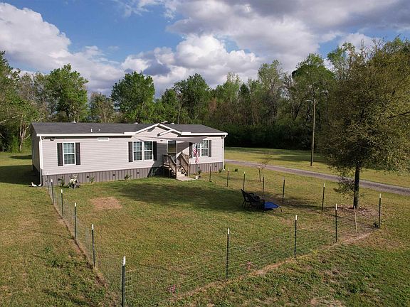2nd image of 1336 Earle Rd.