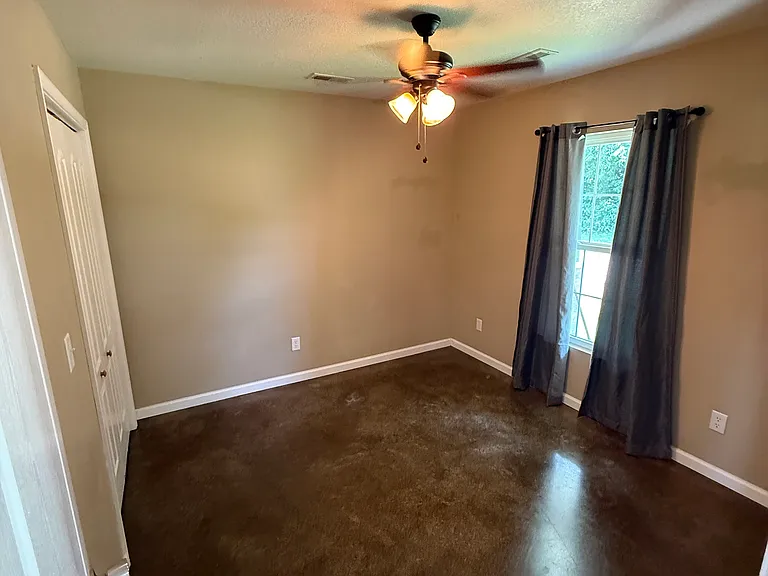 103B Redwood Dr #103B — Photo 8