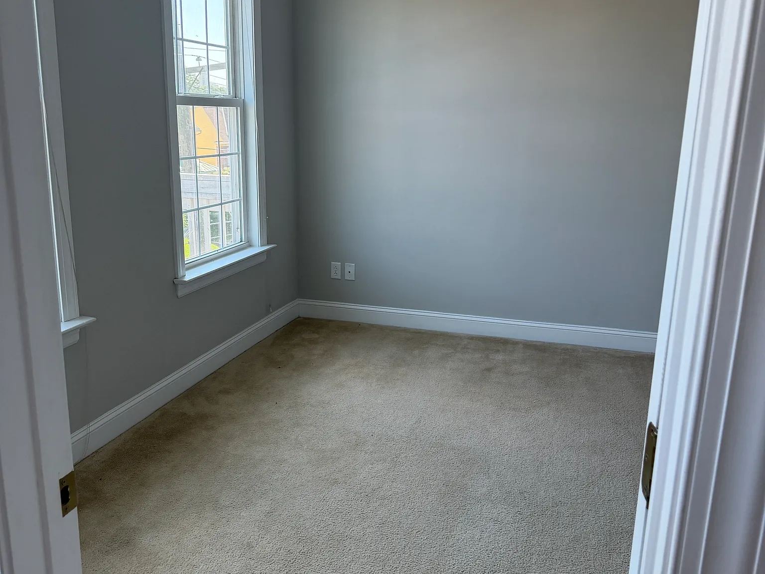 4 bed, 1592 sqft, $850 — Photo 3