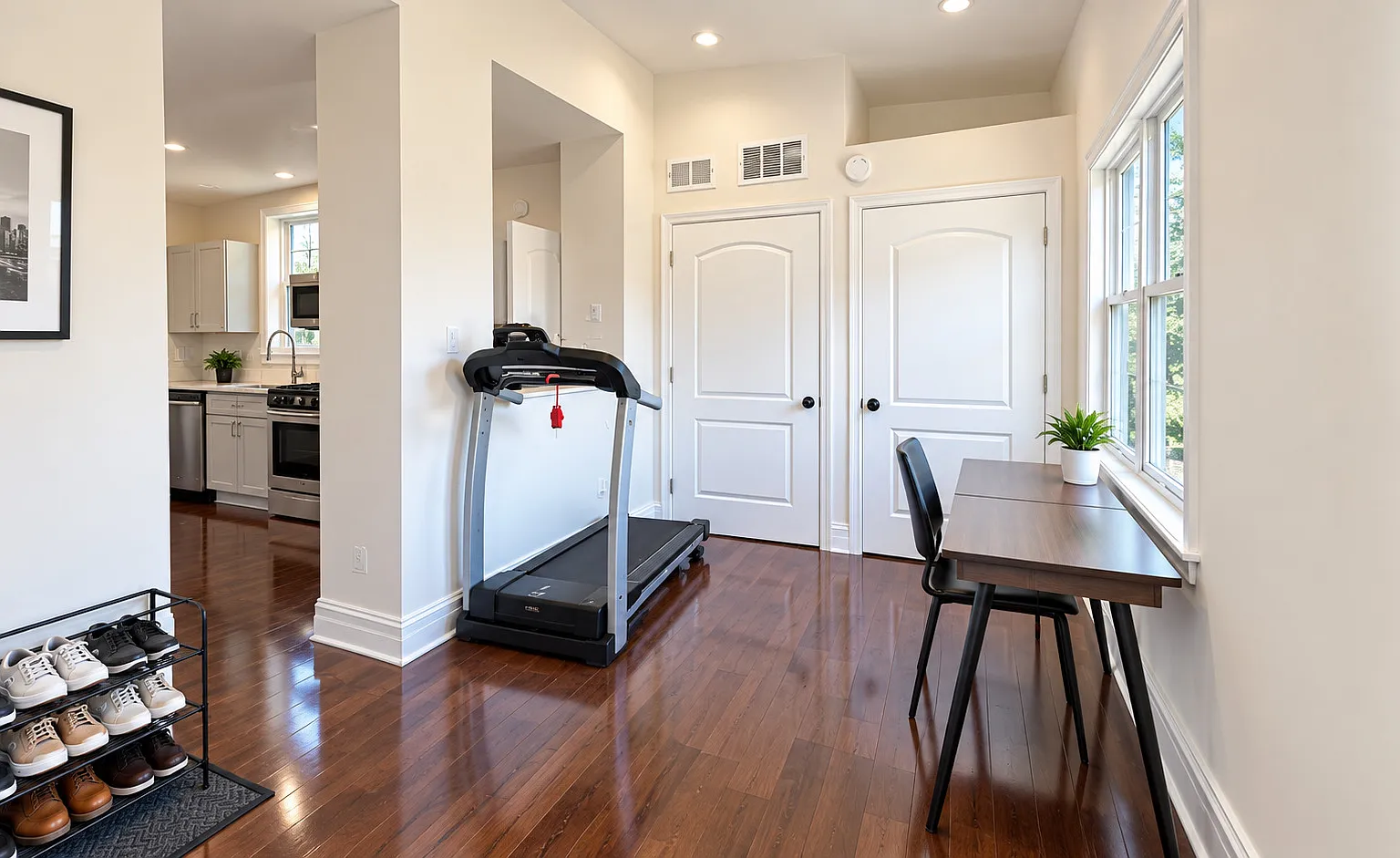 2 bed, 1000 sqft, $2,450 — Photo 2