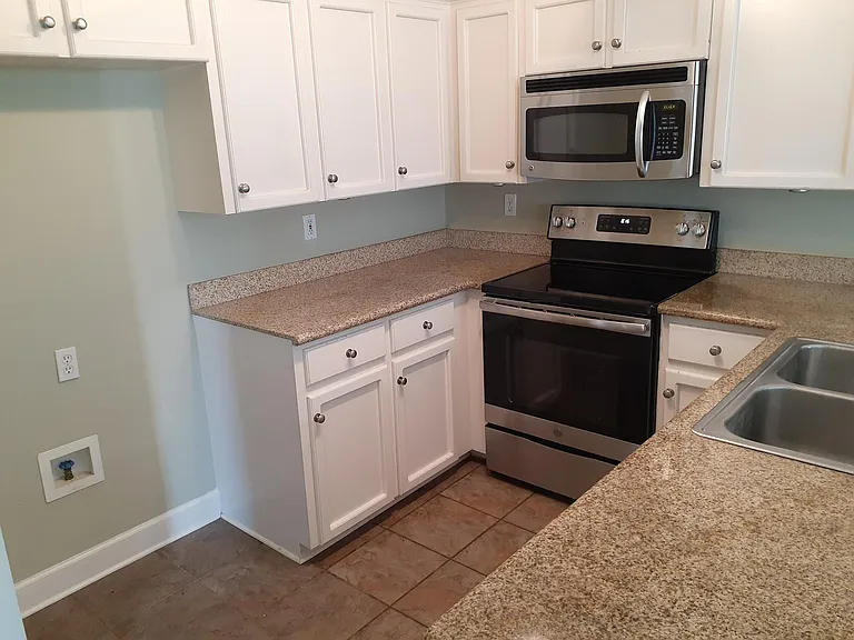 112 Pinnacle Dr — Photo 9