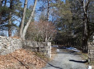 775 Salem End Rd, Framingham, MA 01702